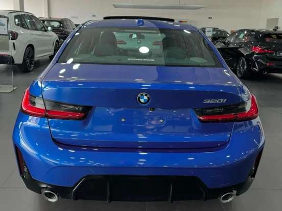 BMW-320i-2026