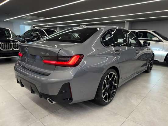 BMW-320i-2.0 16V TURBO FLEX M SPORT AUTOMÁTICO BMW-320i-2026