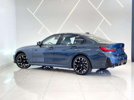 BMW-320i-2026