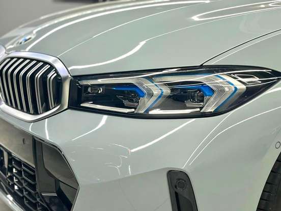 BMW-320i-2026