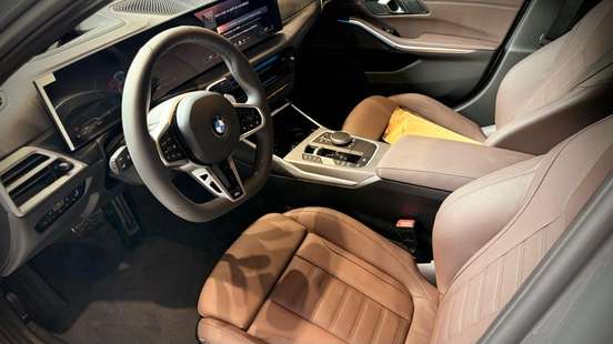BMW-320i-2026