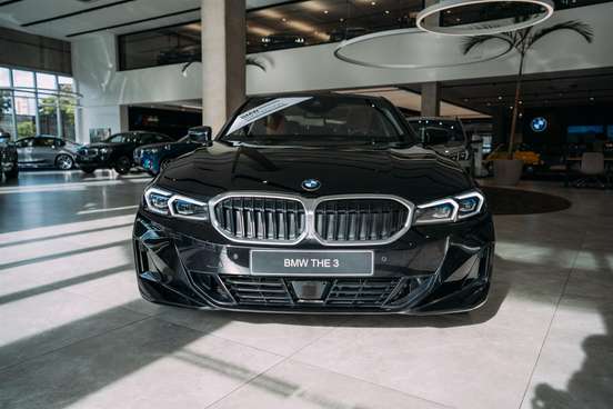 BMW-320i-2026
