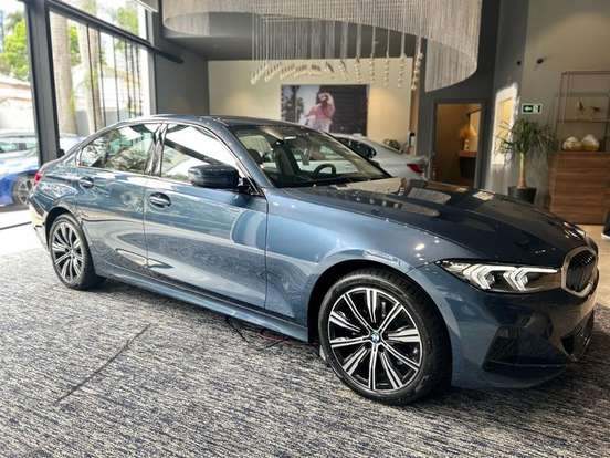 BMW-320i-2026