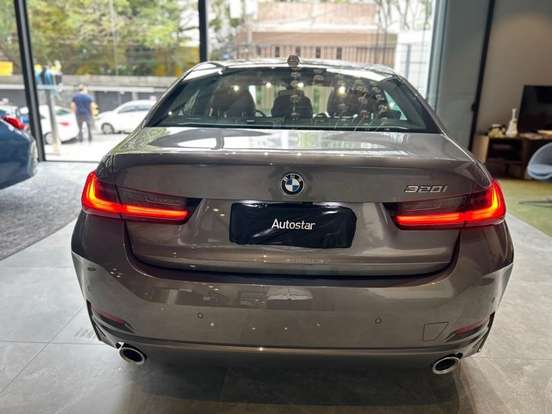 BMW-320i-2026