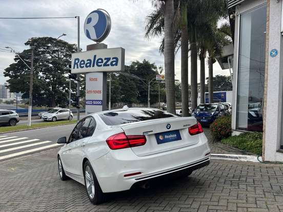 BMW-320i-2.0 M SPORT GP 16V TURBO ACTIVE FLEX 4P AUTOMÁTICO BMW-320i-2015
