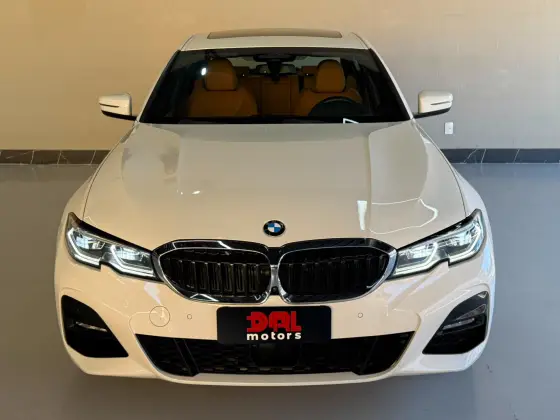 BMW 330e 2.0 16V TURBO HÍBRIDO M SPORT AUTOMÁTICO BMW 330e 2.0 16V TURBO HÍBRIDO M SPORT AUTOMÁTICO