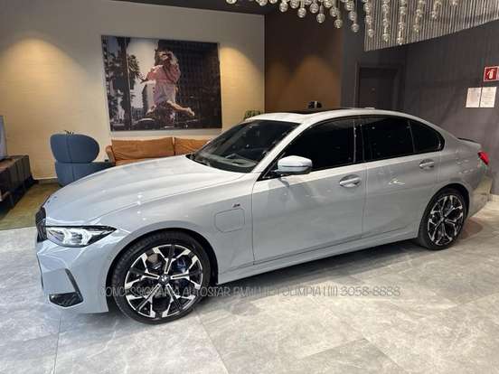 BMW-330e-2025