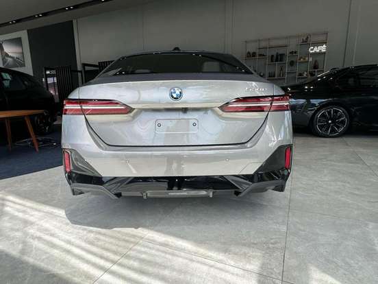 BMW-530e-2.0 TWINPOWER PHEV M SPORT AUTOMÁTICO BMW-530e-2025