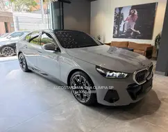 BMW 530e 2.0 TWINPOWER PHEV M SPORT AUTOMÁTICO BMW 530e 2.0 TWINPOWER PHEV M SPORT AUTOMÁTICO
