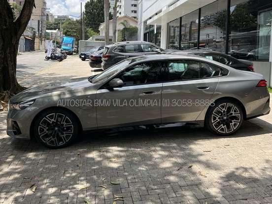 BMW-530e-2.0 TWINPOWER PHEV M SPORT AUTOMÁTICO BMW-530e-2025
