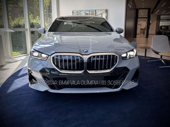 BMW-530e-2025