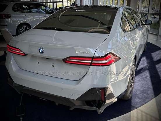 BMW-530e-2025