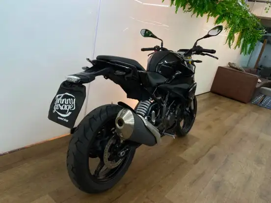 BMW-G 310 R-2022