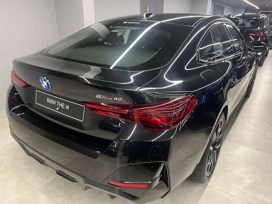 BMW-I4-ELÉTRICO eDRIVE40 M SPORT BMW-I4-2025