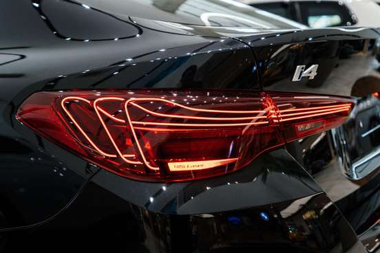 BMW-I4-2024