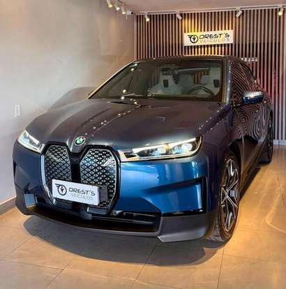 BMW-iX-2022