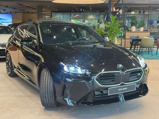 BMW-M 135i-2.0 16V TURBO GASOLINA XDRIVE STEPTRONIC BMW-M 135i-2025