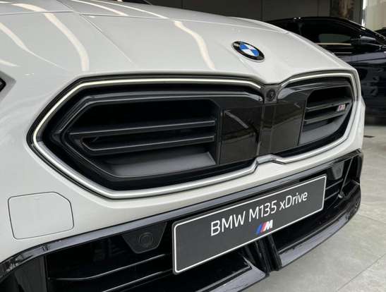 BMW-M 135i-2025