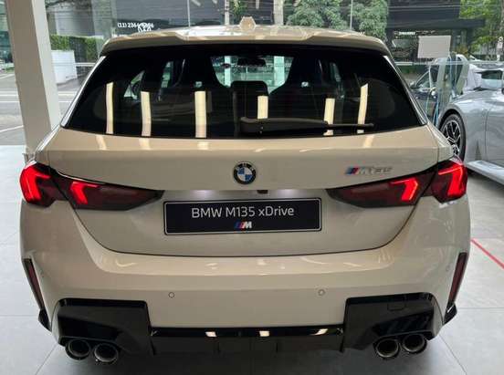 BMW-M 135i-2.0 16V TURBO GASOLINA XDRIVE STEPTRONIC BMW-M 135i-2025