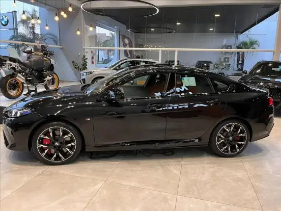 BMW-M 235i-2025