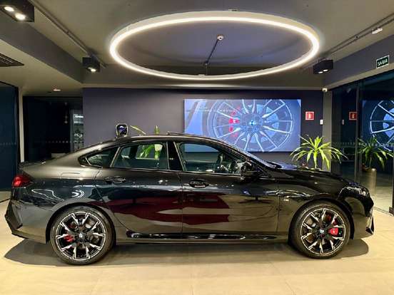 BMW-M 235i-2025