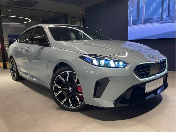 BMW M 235i 2.0 16V TURBO GASOLINA XDRIVE GRAN COUPÉ STEPTRONIC