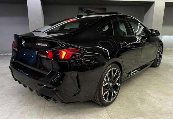 BMW-M 235i-2025