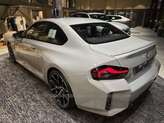 BMW-M2-2025
