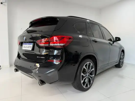 BMW-X1-2020
