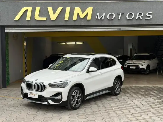 BMW X1 2.0 16V TURBO ACTIVEFLEX SDRIVE20I X-LINE 4P AUTOMÁTICO BMW X1 2.0 16V TURBO ACTIVEFLEX SDRIVE20I X-LINE 4P AUTOMÁTICO