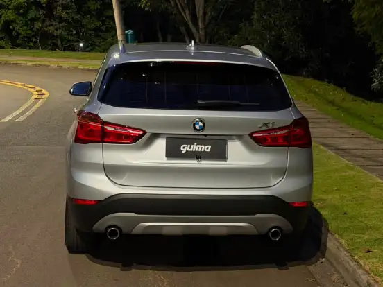 BMW-X1-2.0 16V TURBO ACTIVEFLEX SDRIVE20I X-LINE 4P AUTOMÁTICO BMW-X1-2016