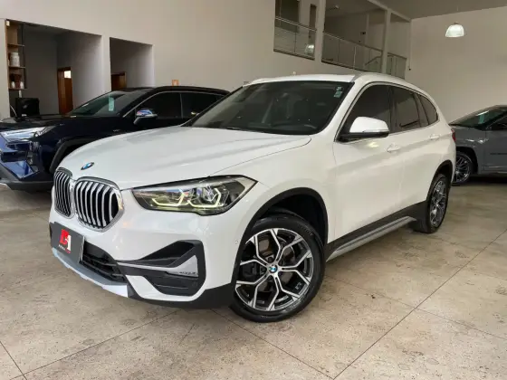 BMW X1 2.0 16V TURBO ACTIVEFLEX SDRIVE20I X-LINE 4P AUTOMÁTICO BMW X1 2.0 16V TURBO ACTIVEFLEX SDRIVE20I X-LINE 4P AUTOMÁTICO