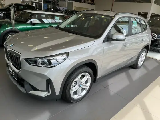 BMW X1 2.0 16V TURBO GASOLINA SDRIVE20I GP STEPTRONIC BMW X1 2.0 16V TURBO GASOLINA SDRIVE20I GP STEPTRONIC