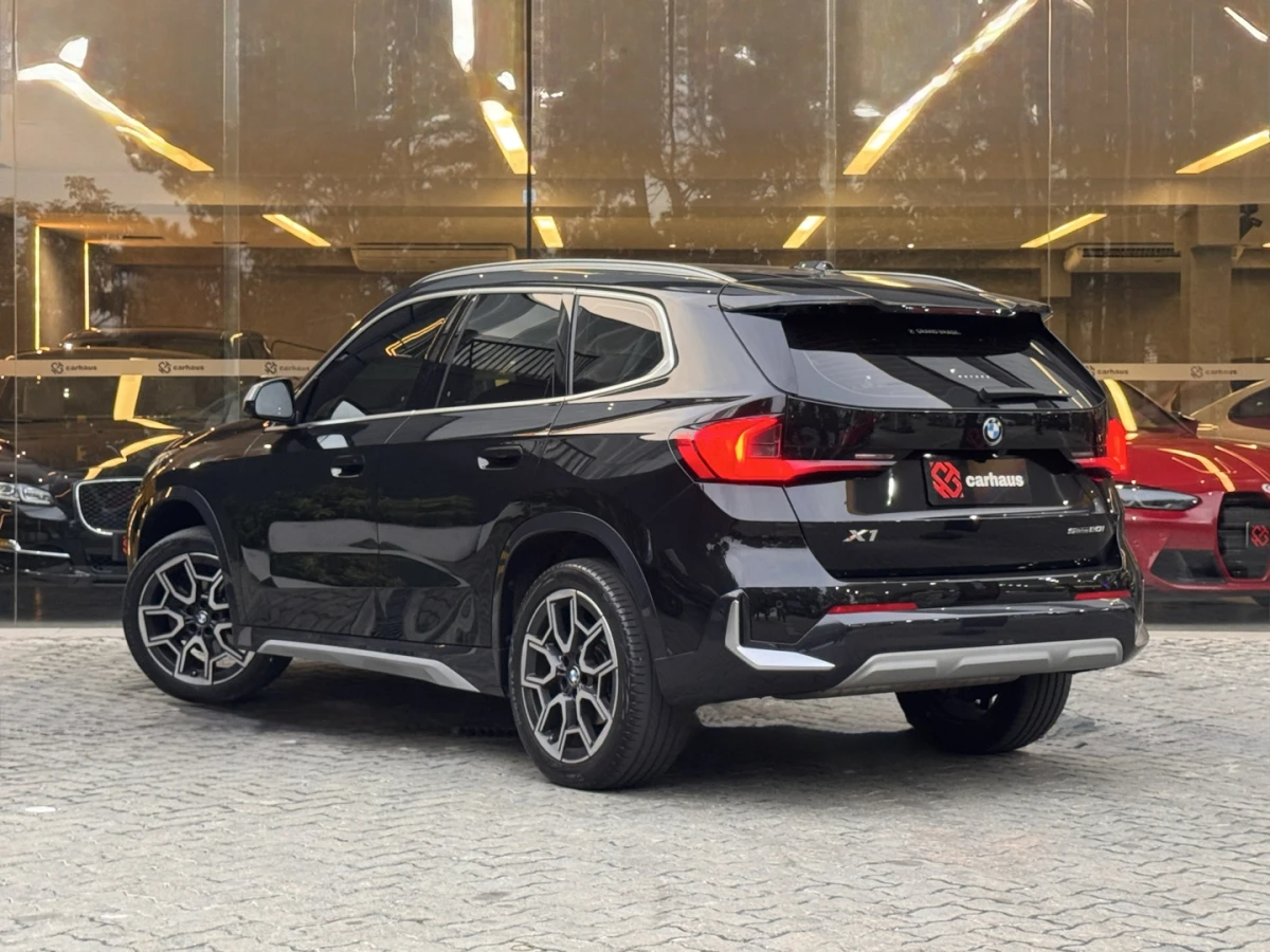 BMW X1 — foto 6