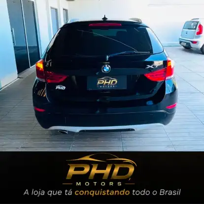 BMW-X1-2.0 18I S-DRIVE 4X2 16V GASOLINA 4P AUTOMÁTICO BMW-X1-2013