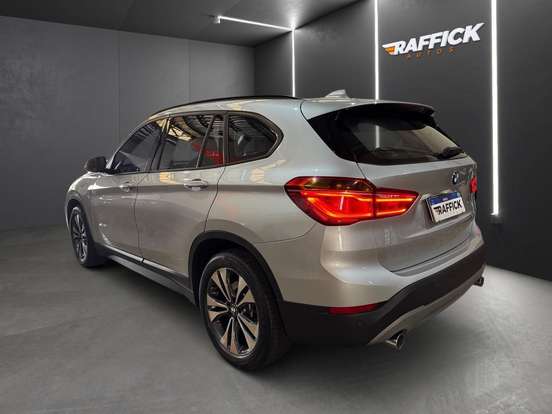 BMW-X1-2.0 16V TURBO ACTIVEFLEX SDRIVE20I 4P AUTOMÁTICO BMW-X1-2016