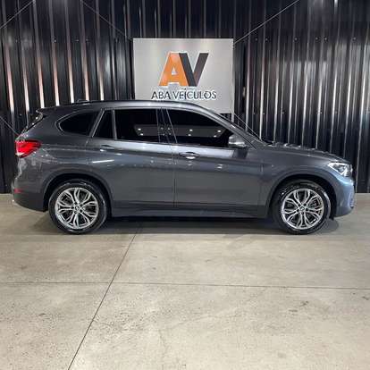 BMW-X1-2021