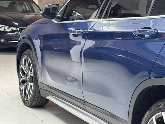 BMW-X1-2.0 16V TURBO ACTIVEFLEX SDRIVE20I X-LINE PLUS 4P AUTOMÁTICO BMW-X1-2022
