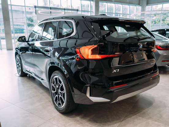 BMW-X1-2.0 16V TURBO GASOLINA SDRIVE20I X-LINE STEPTRONIC BMW-X1-2026