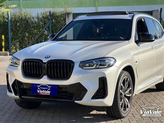 BMW-X3-2021
