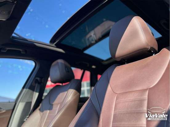 BMW-X3-2021