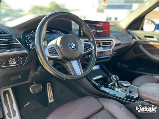 BMW-X3-2.0 16V HÍBRIDO M SPORT LAUNCH EDITION XDRIVE30E STEPTRONIC BMW-X3-2021
