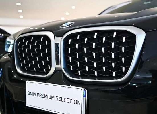 BMW-X4-2025