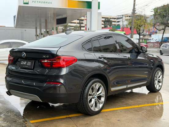 BMW-X4-2018