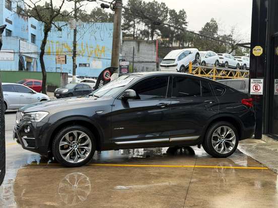 BMW-X4-2018