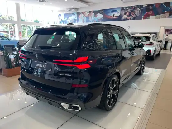 BMW-X5-3.0 I6 TURBO HÍBRIDO XDRIVE50E M SPORT AUTOMÁTICO BMW-X5-2026