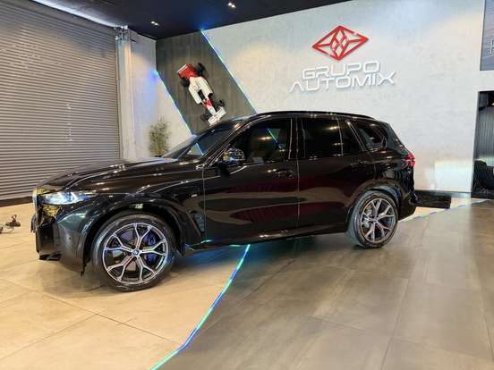BMW-X5-2023