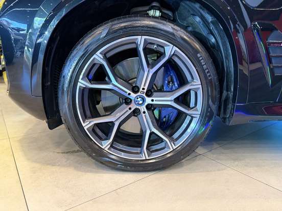 BMW-X5-2023