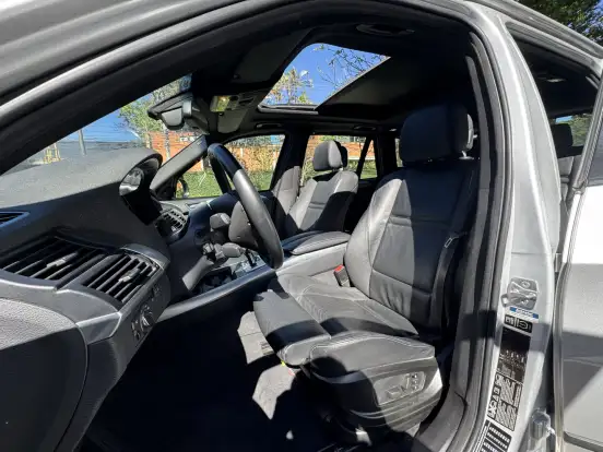 BMW-X5-4.4 V8 TURBO GASOLINA XDRIVE50I AUTOMÁTICO BMW-X5-2011