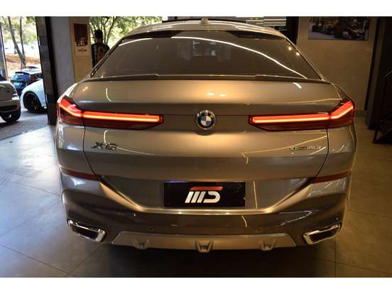 BMW-X6-2024